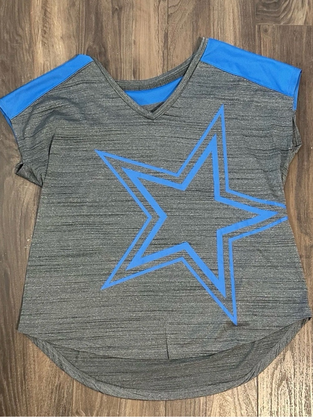 Dallas Cowboys Shirt Women's Size L Large Activewear Pullover Cap Sleeve Light